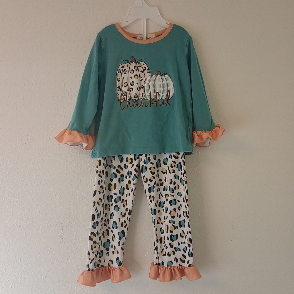 Marie Nicole Pumpkin Set with Ruffles